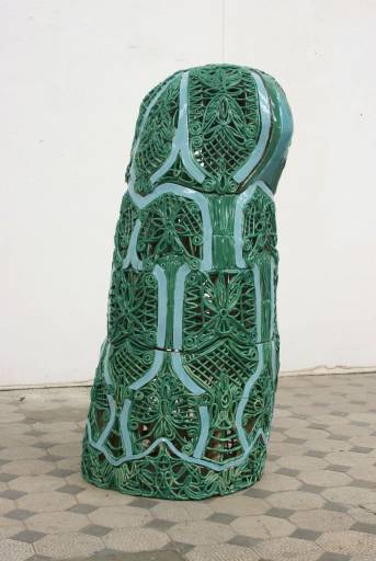 Stephan Hasslinger, Hamam, 2015, Keramik und Glasuren, 130 cm x 60 cm x 65 cm, Preis auf Anfrage, Galerie Cyprian Brenner