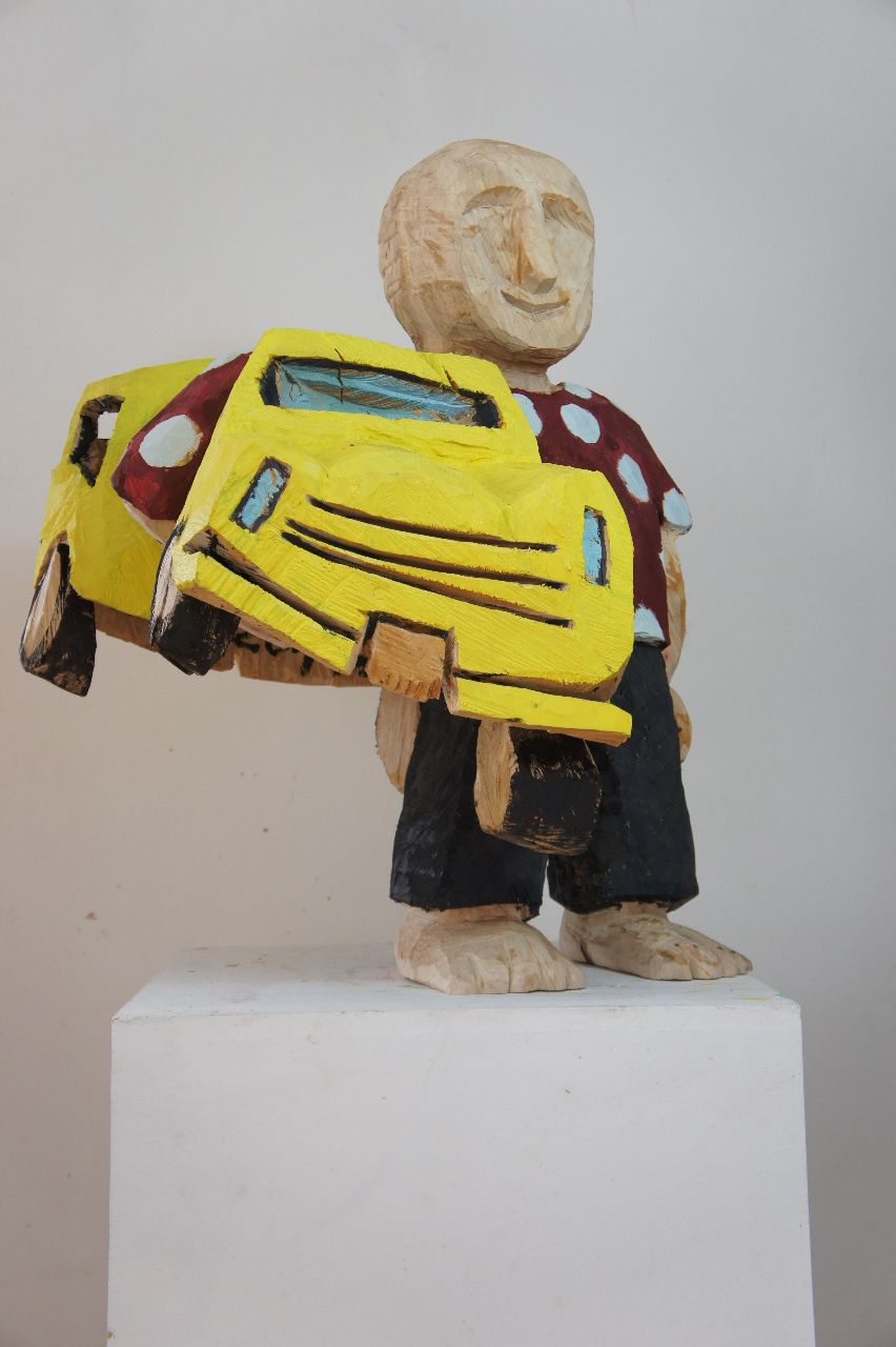 Daniel Wagenblast, Taxidriver, 2012/2013, Holz bemalt, 85 cm x 75 cm x 65 cm, verkauft!