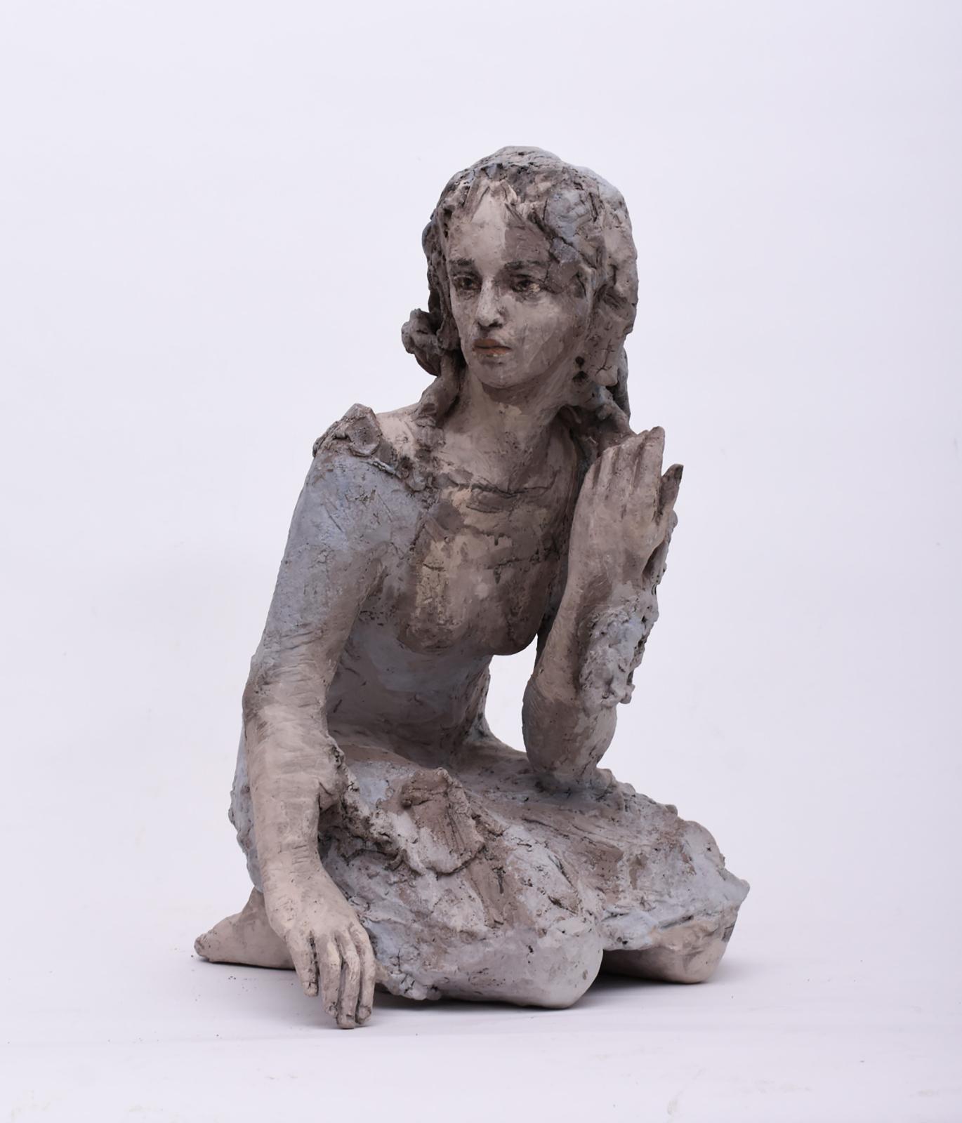 Silvia Siemes, Bleiben, Warten, 2019, Terrakotta, gebrannt, Höhe 53 cm, verkauft!