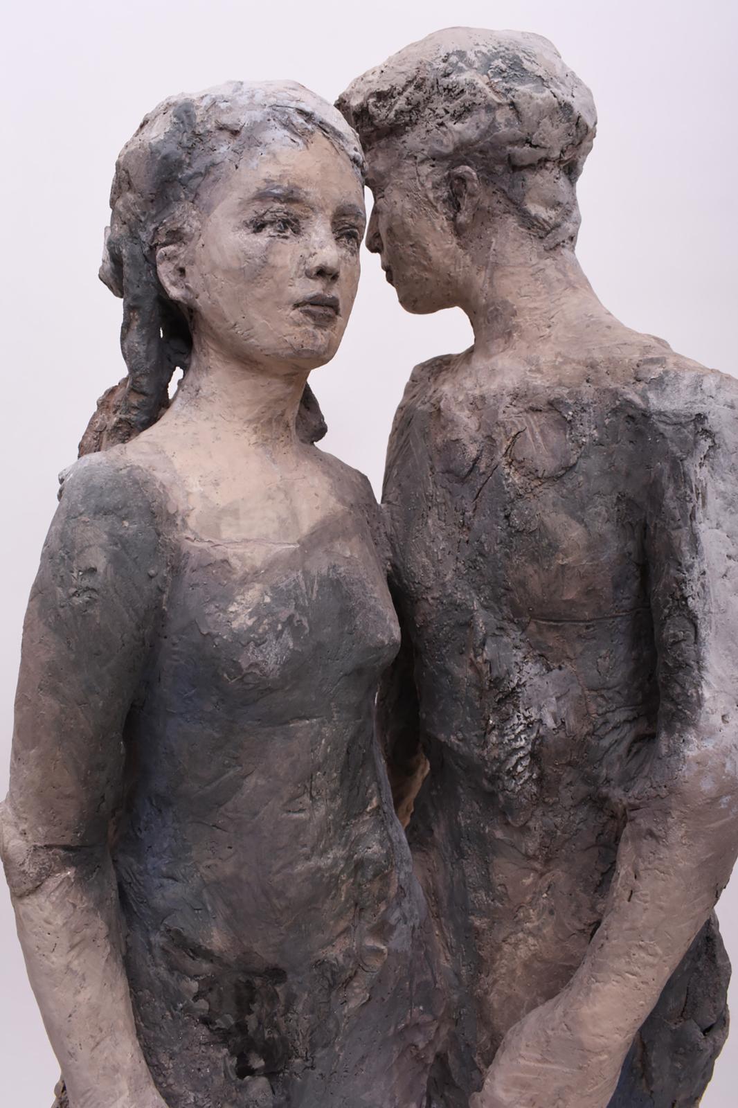 Silvia Siemes, Wohin wir gehen, 2019, Terrakotta, gebrannt, Höhe: 87 cm (Ausschnitt), verkauft!