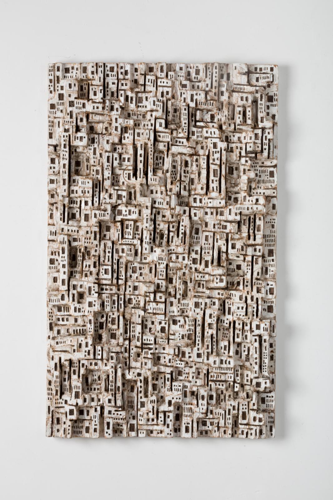 Klaus Hack, Polis, 2016, Kiefer, weiß gefasst, 139,8 cm x 86,5 cm x 9 cm, Preis auf Anfrage