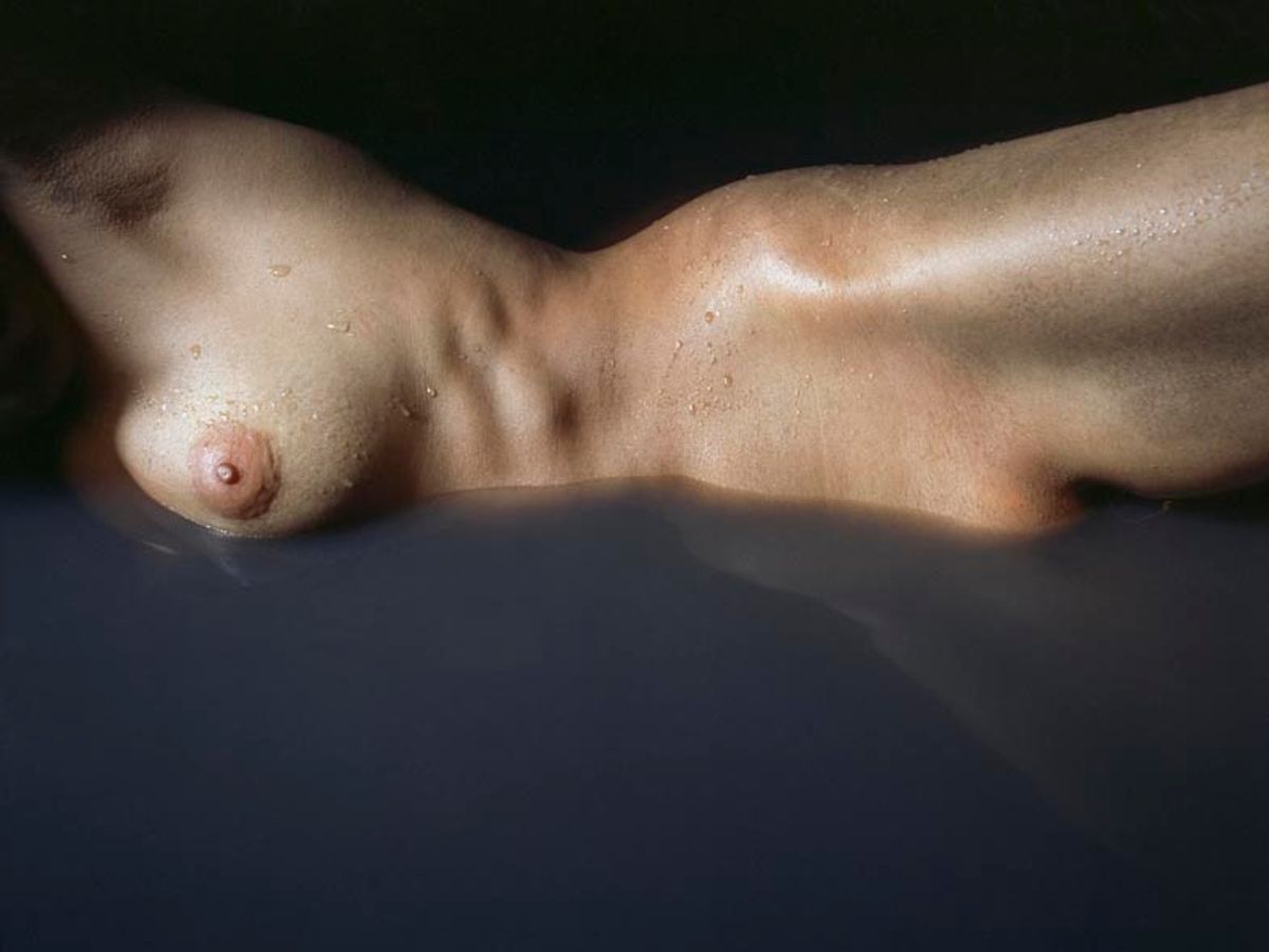 Hermann Försterling, Torso im Wasser (1), 08.2003, Inkjet auf beschichtetem Kupferdruckbütten, Auflage 8, 50 cm x 60 cm, derzeit nicht verfügbar, Galerie Cyprian Brenner