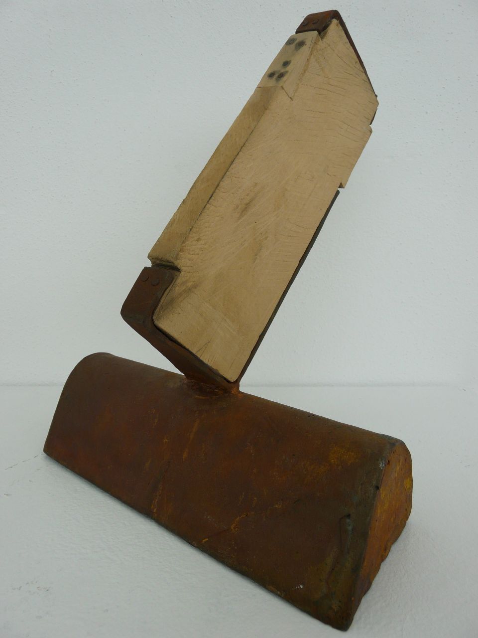 Franz Bernhard, Büste 06, WV 451 Auflage 1/9 - 9/9, 2006, Ferroguss, Holz, 29,5 cm x 24 cm x 21 cm