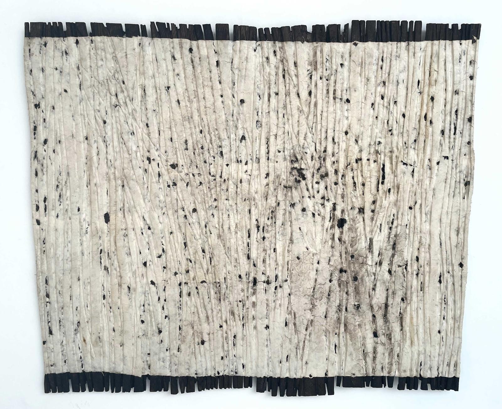 Armin Göhringer, o.T. (22), 2008, Holz geschwärzt, Bütten, 158 cm x 181 cm x 3 cm, Preis auf Anfrage, Galerie Cyprian Brenner