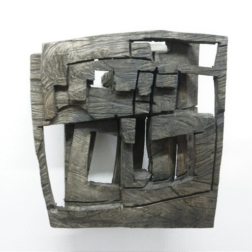 Armin Göhringer, o. T., 2015, Holz, geschwärzt, 46 cm x 44 cm x 16 cm, Preis auf Anfrage, agö014kü