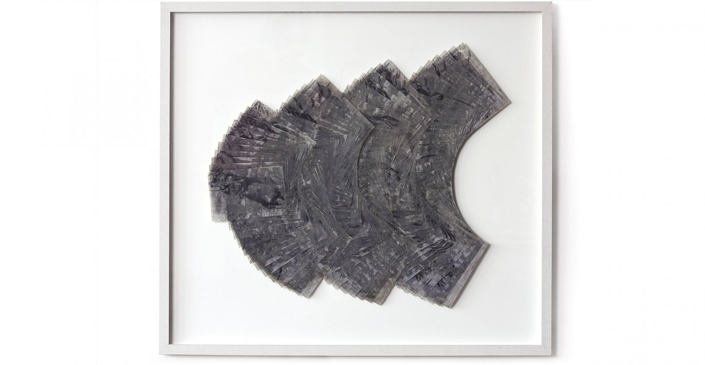 Jeanette Zippel , Anflug 1 , 1997 , Kopien auf Bienenwachspapieren übereinandergebügelt , 90 cm x 100 cm , Preis auf Anfrage, SüdWestGalerie