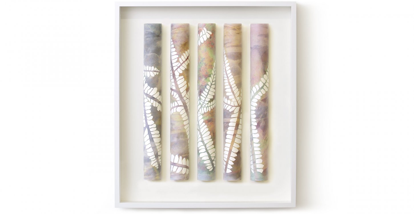 Jeanette Zippel , Bienenpflanzenröhren, Blattstrukturen 7 , 2015 , Kopie auf Papier Bienenwachs Mischtechnik , 80 cm x 76 cm x 10 cm, Preis auf Anfrage, SüdWestGalerie